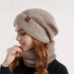 Winter Women'S Two-Tone Hat with Velvet Bib