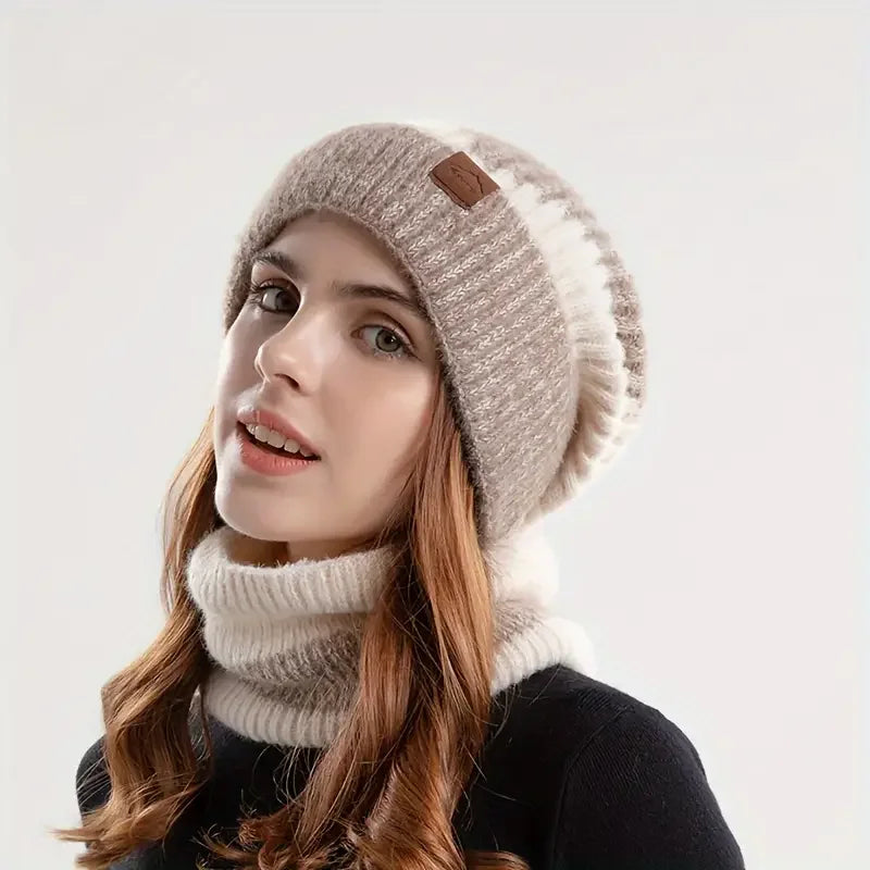 Winter Women'S Two-Tone Hat with Velvet Bib