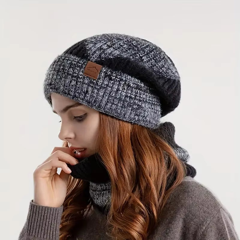 Winter Women'S Two-Tone Hat with Velvet Bib